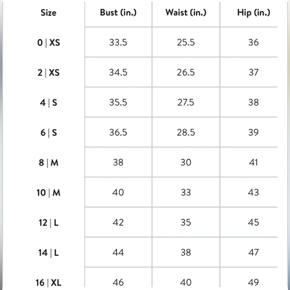 Mac Duggal Ieena Pleated Satin Tie-Waist Gown size 6 - Picture 12 of 12